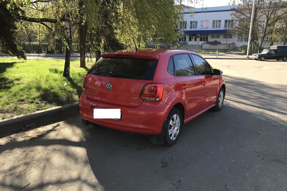 Продам Volkswagen Polo 1.4 2010 года в г. Славянск, Донецкая область