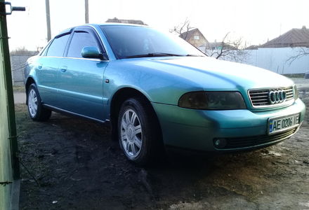 Продам Audi A4 Б5 2001 года в г. Новомосковск, Днепропетровская область