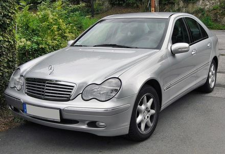 Продам Mercedes-Benz C-Class 2002 года в Тернополе