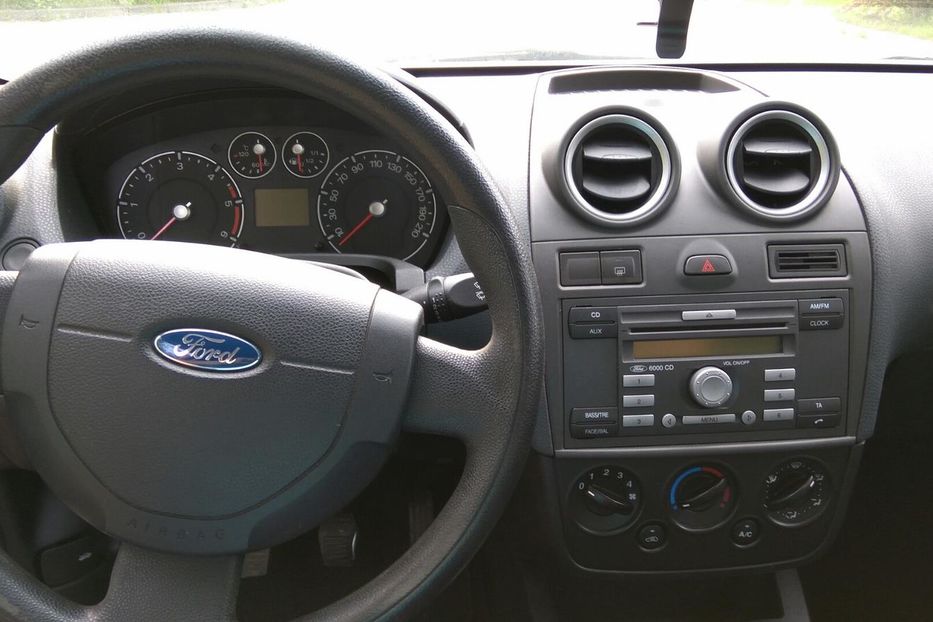 Продам Ford Fiesta 2008 года в Киеве