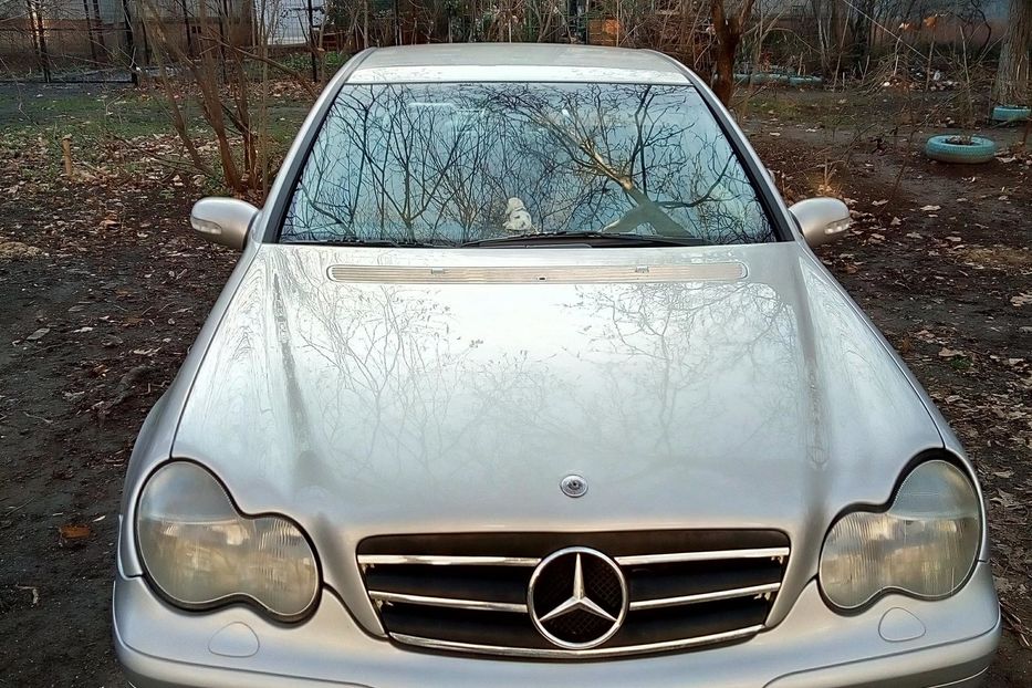 Продам Mercedes-Benz C-Class 2002 года в Одессе