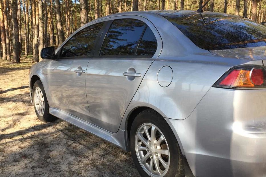 Продам Mitsubishi Lancer X 2012 года в Киеве