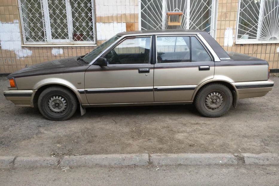 Продам Nissan Stanza 1987 года в Одессе