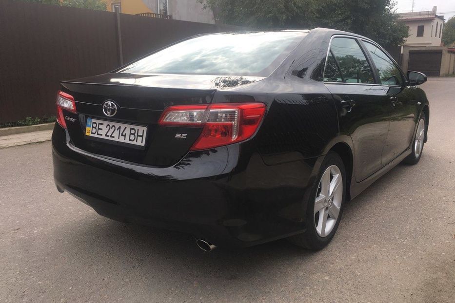 Продам Toyota Camry SE 2014 года в Одессе