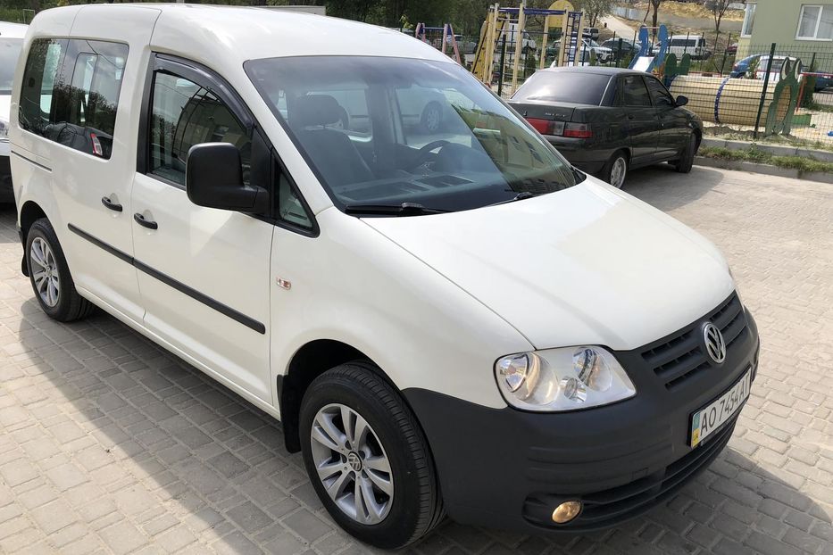 Продам Volkswagen Caddy пасс. 2009 года в Львове