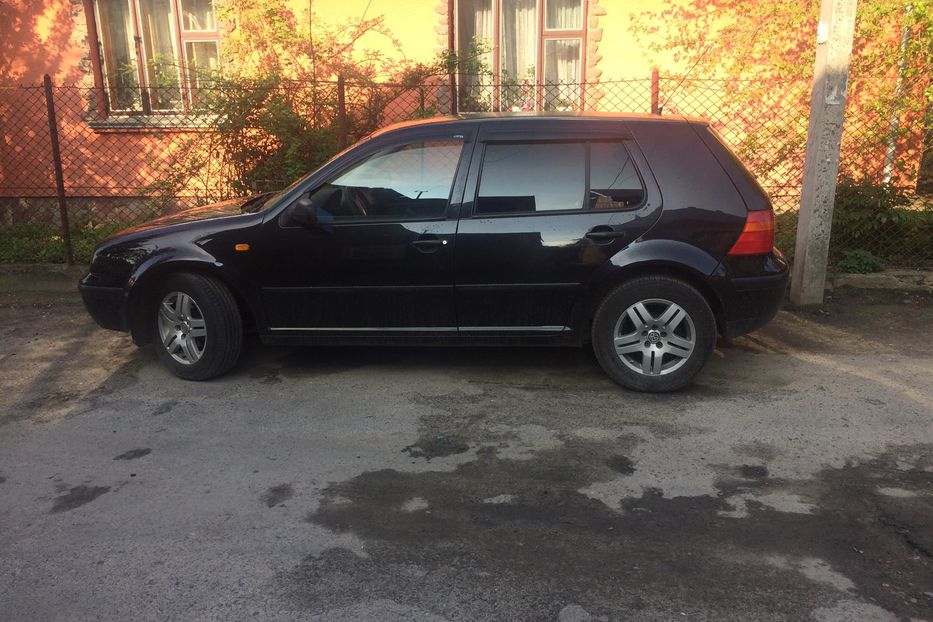 Продам Volkswagen Golf IV 1999 года в Львове