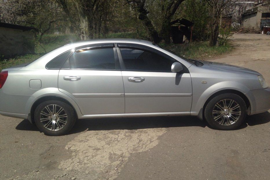 Продам Chevrolet Lacetti Lacetti 2005 года в Донецке