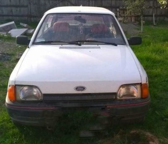 Продам Ford Escort 1989 года в г. Малин, Житомирская область