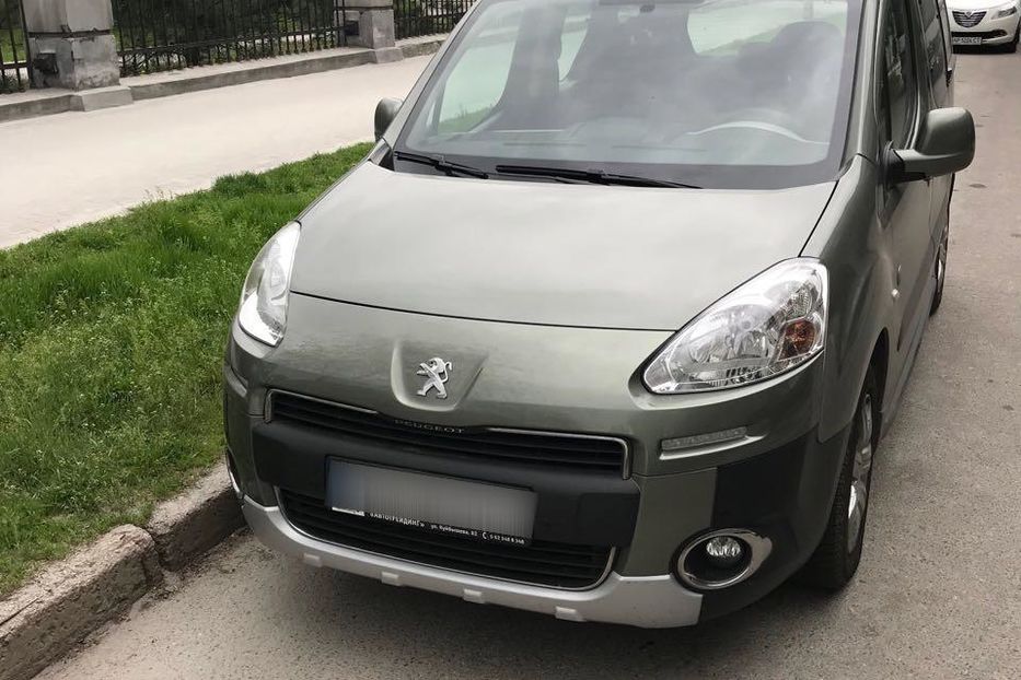 Продам Peugeot Partner пасс. Tepee 2013 года в Запорожье