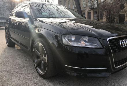 Продам Audi A3 S- TRONIC Sportback 2012 года в Киеве