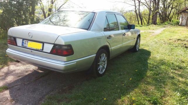 Продам Mercedes-Benz E-Class W124 1992 года в г. Снятин, Ивано-Франковская область