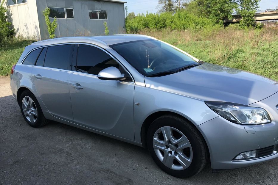 Продам Opel Insignia 2013 года в Львове