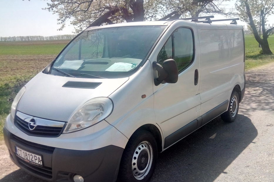 Продам Opel Vivaro груз. 2007 года в Черновцах