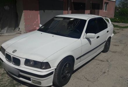 Продам BMW 318 E36 1991 года в г. Долина, Ивано-Франковская область