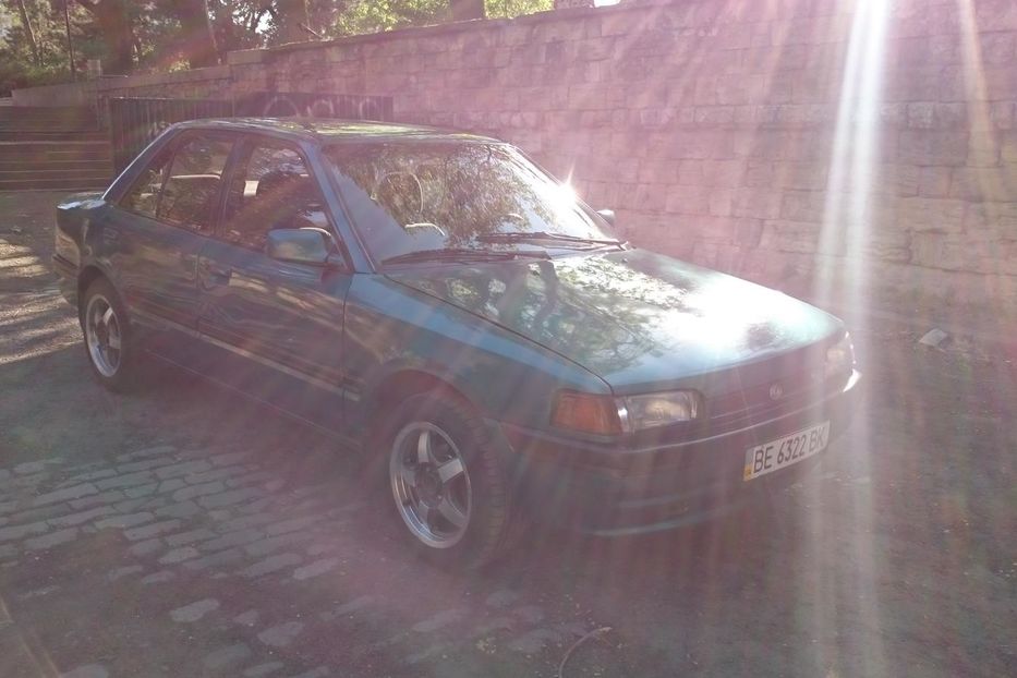 Продам Mazda 323 1995 года в Николаеве