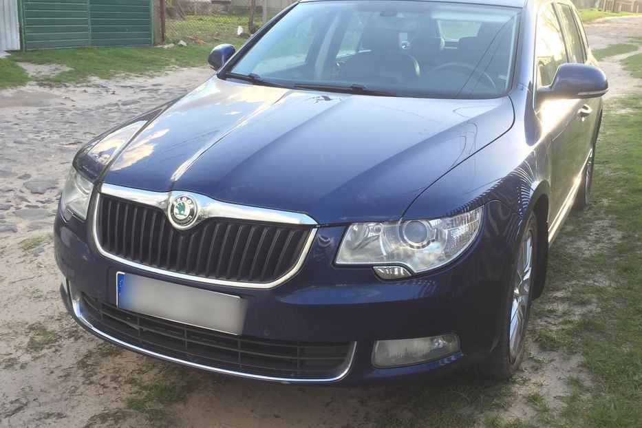 Продам Skoda Superb 2011 года в Ровно