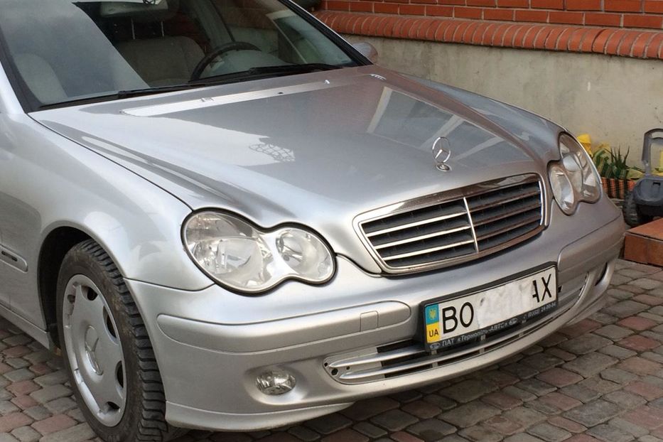 Продам Mercedes-Benz 220 2005 года в Тернополе