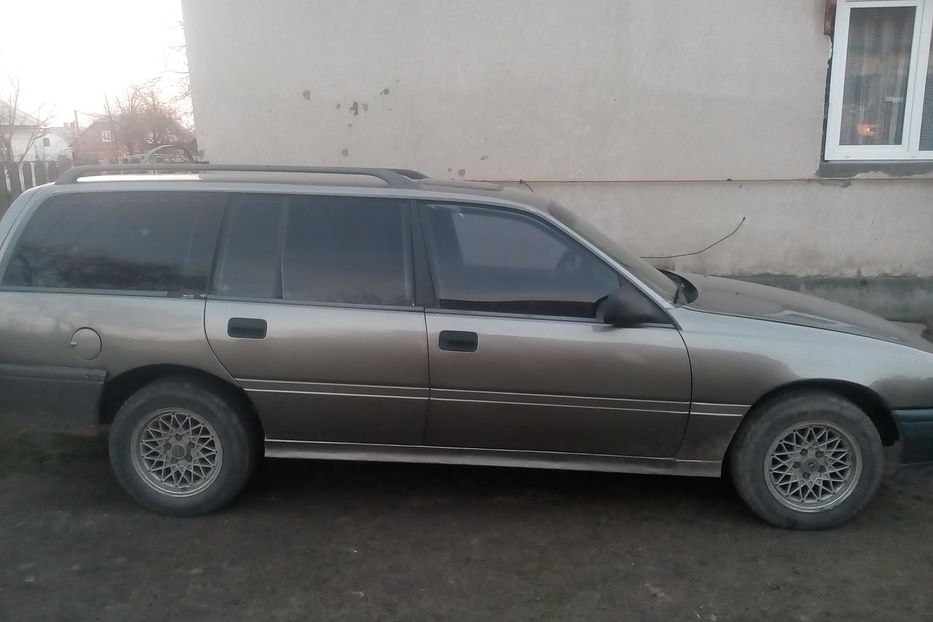 Продам Opel Omega 1988 года в Львове