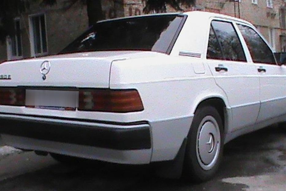 Продам Mercedes-Benz 190 1984 года в г. Узин, Киевская область