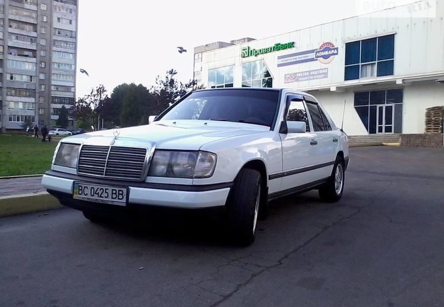 Продам Mercedes-Benz 300 124 1985 года в Львове