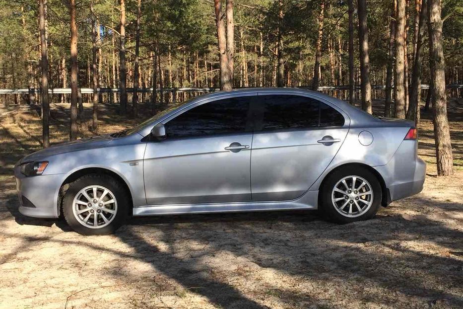 Продам Mitsubishi Lancer X 2012 года в Киеве