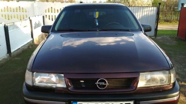 Продам Opel Vectra A 1993 года в Киеве