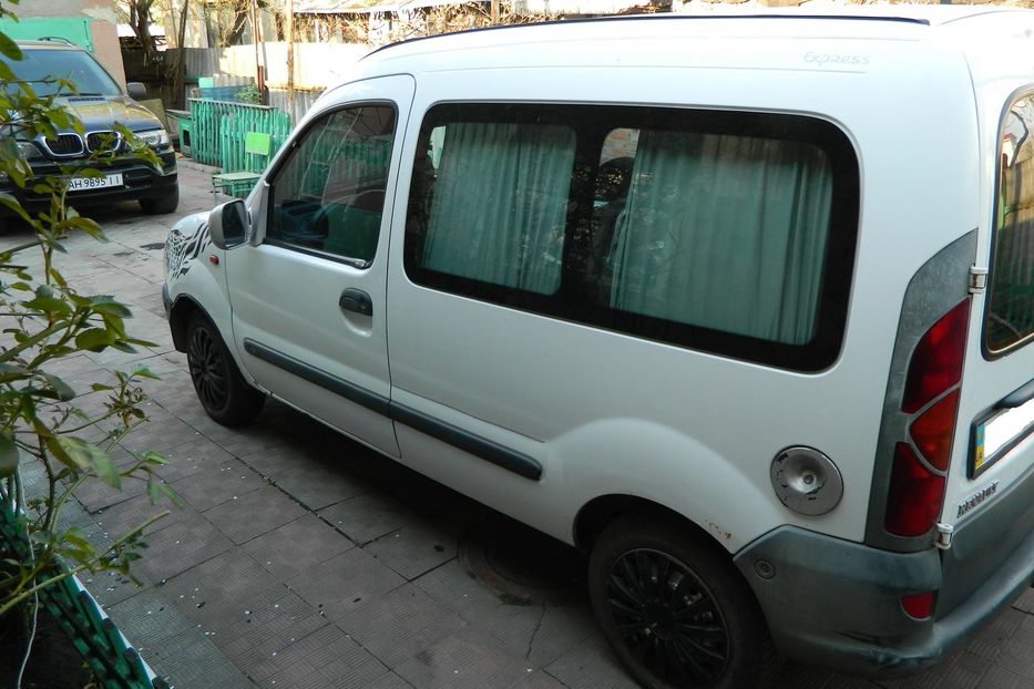 Продам Renault Kangoo пасс. 2000 года в г. Славянск, Донецкая область