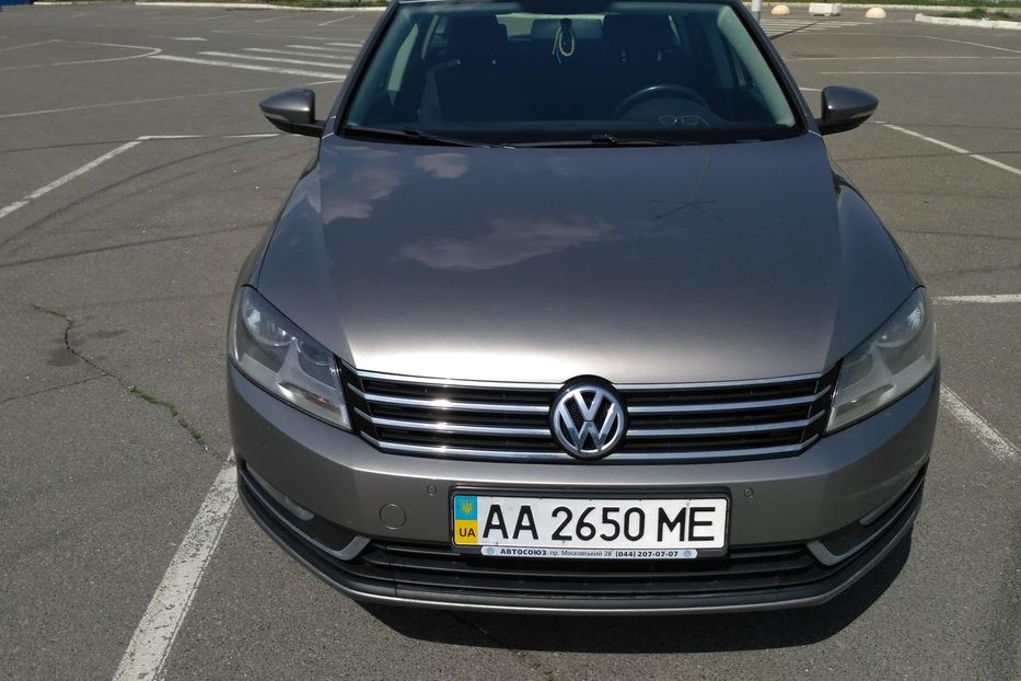 Продам Volkswagen Passat B7 2012 года в Киеве