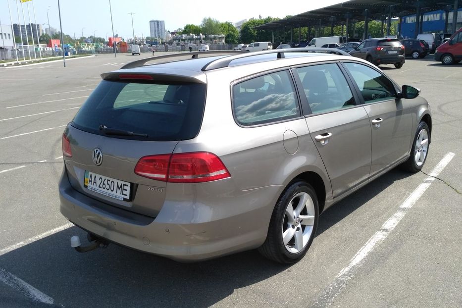 Продам Volkswagen Passat B7 2012 года в Киеве