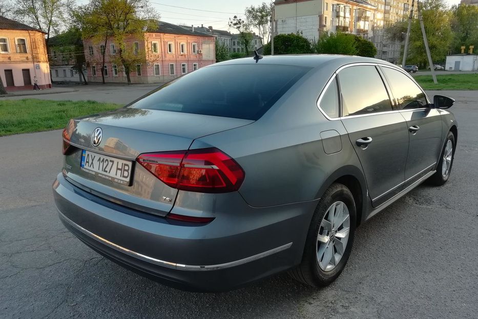 Продам Volkswagen Passat B8 2017 года в Харькове