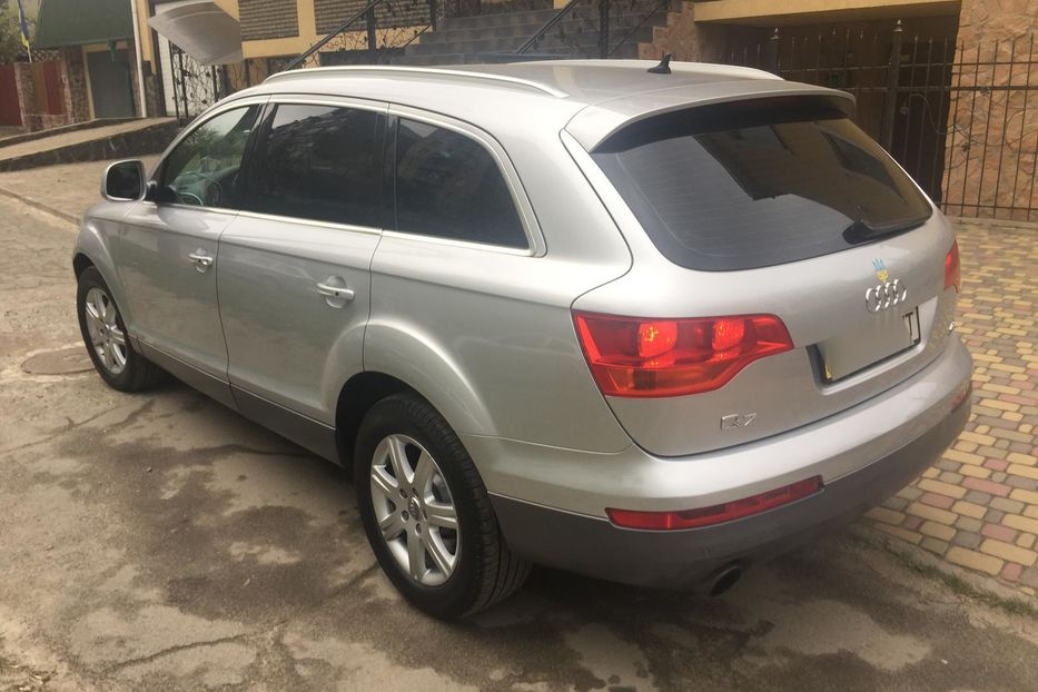 Продам Audi Q7 Пневмо, 6ст акпп,  2007 года в Киеве