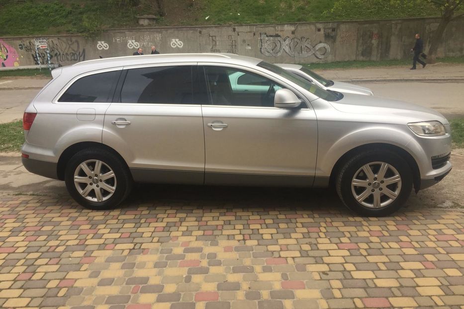 Продам Audi Q7 Пневмо, 6ст акпп,  2007 года в Киеве