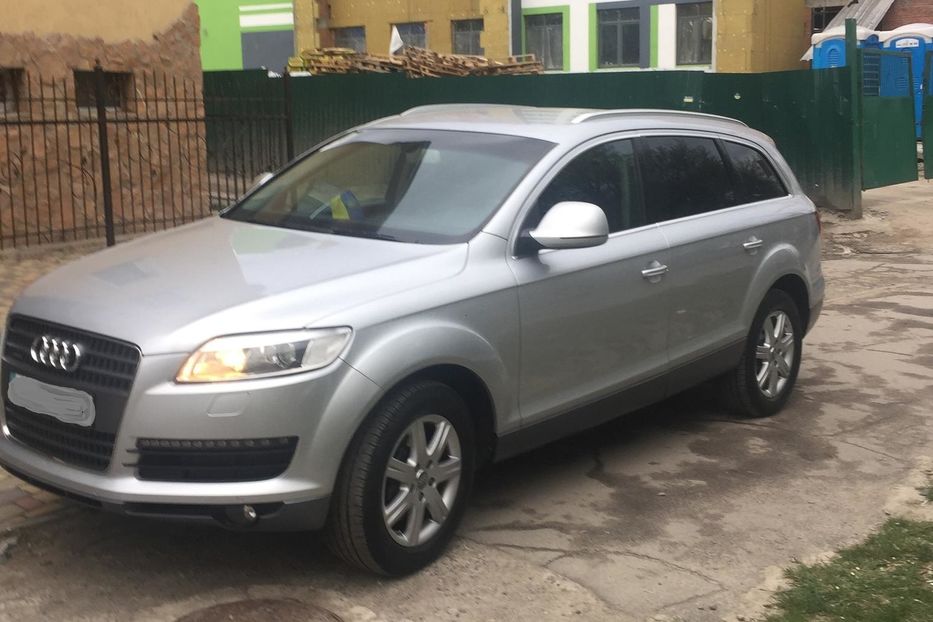 Продам Audi Q7 Пневмо, 6ст акпп,  2007 года в Киеве