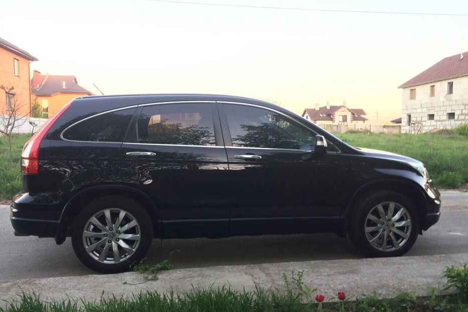 Продам Honda CR-V 2010 года в Киеве