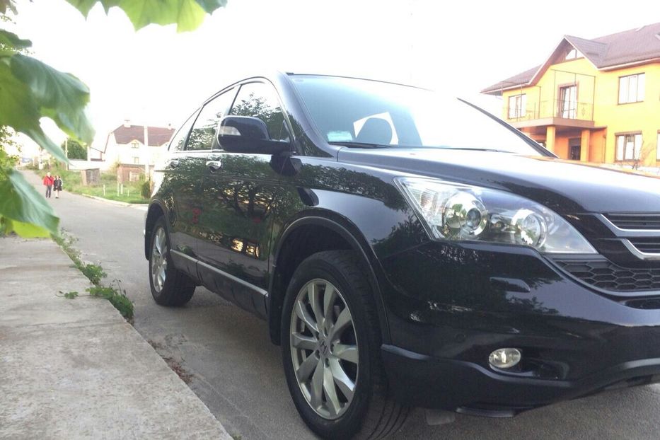 Продам Honda CR-V 2010 года в Киеве