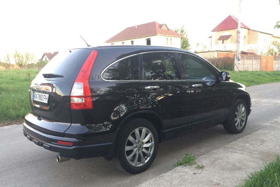 Продам Honda CR-V 2010 года в Киеве