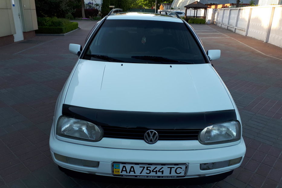 Продам Volkswagen Golf Variant 1998 года в Киеве