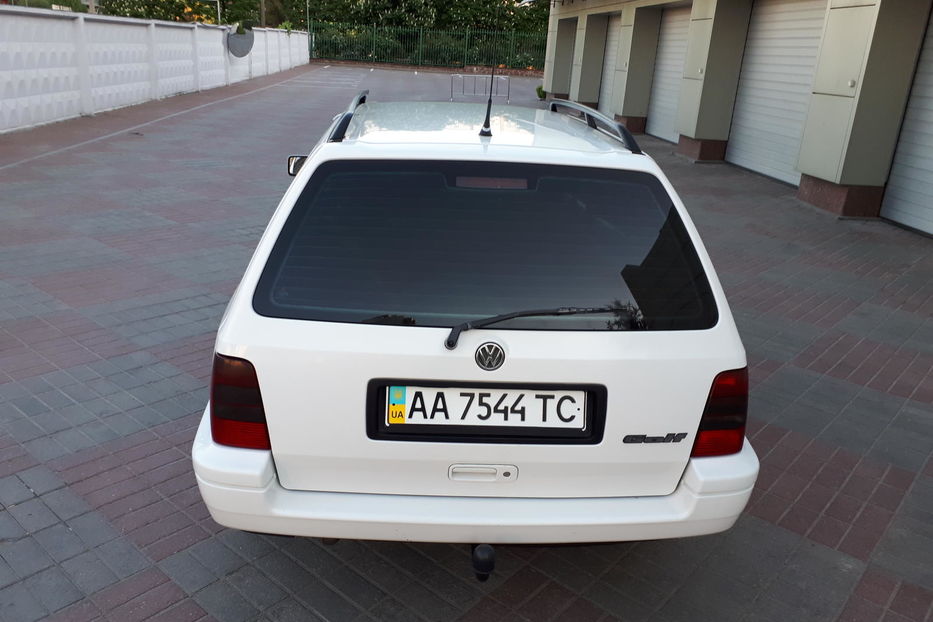 Продам Volkswagen Golf Variant 1998 года в Киеве
