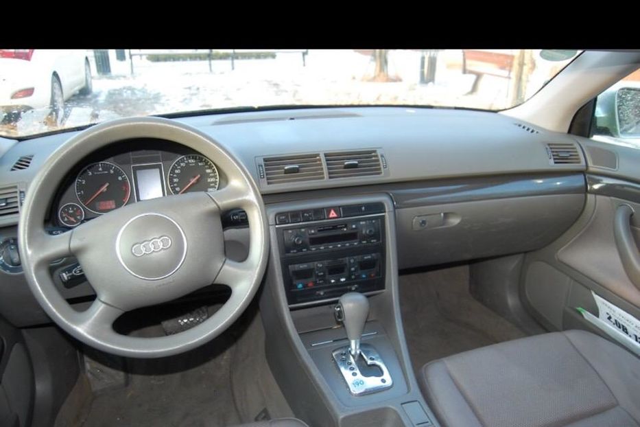 Продам Audi A4 Avant Combi 2001 года в Харькове