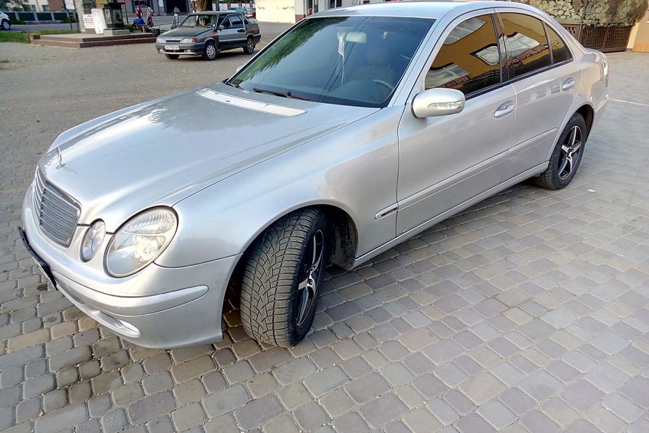 Продам Mercedes-Benz E-Class 2003 года в г. Тячев, Закарпатская область