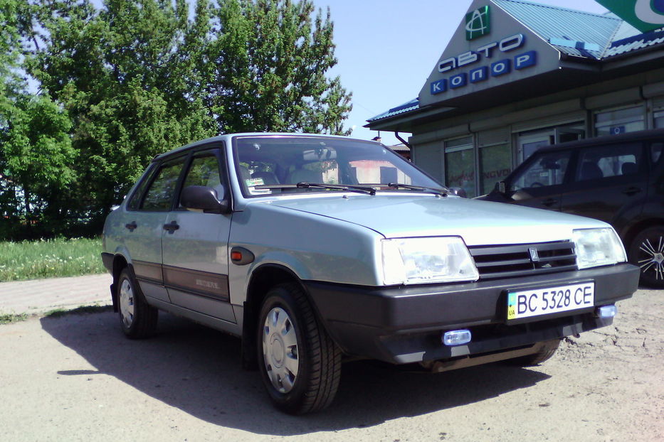 Продам ВАЗ 21099 2004 года в Львове