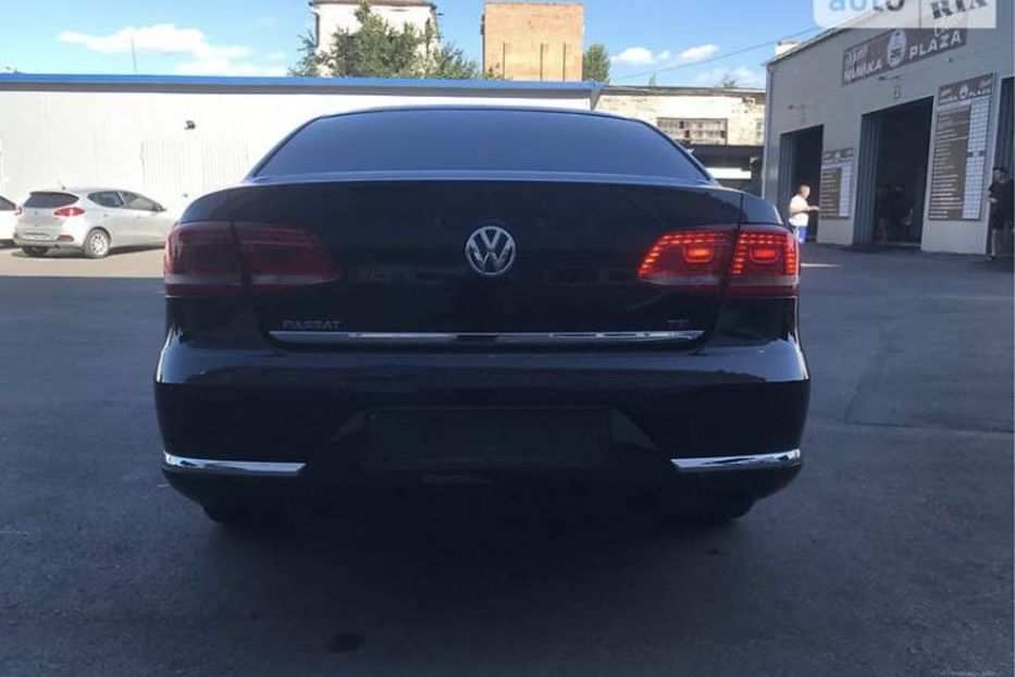 Продам Volkswagen Passat B7 Highline 2011 года в г. Белая Церковь, Киевская область