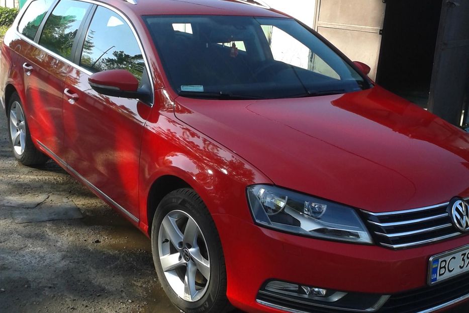 Продам Volkswagen Passat B7 2011 года в Львове