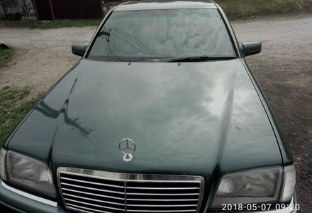 Продам Mercedes-Benz C-Class 1995 года в Днепре