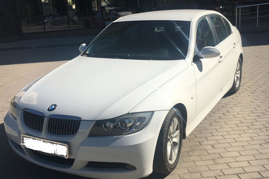 Продам BMW 323 323i 2007 года в Донецке