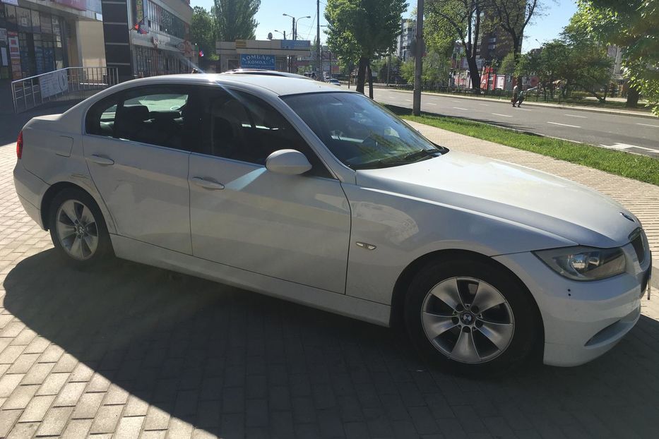 Продам BMW 323 323i 2007 года в Донецке