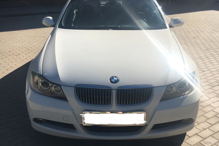 Продам BMW 323 323i 2007 года в Донецке