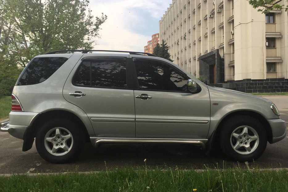 Продам Mercedes-Benz ML 320 2000 года в Одессе