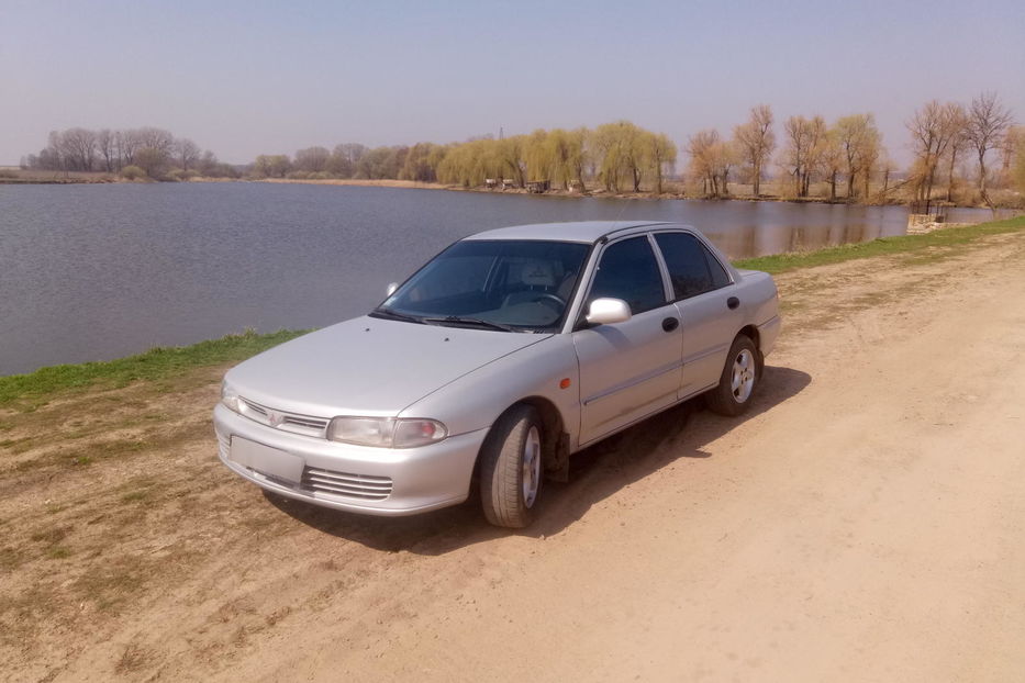 Продам Mitsubishi Lancer 1993 года в Виннице