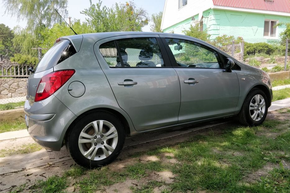 Продам Opel Corsa 1.3 CDTi ecoFLEX (Euro 5) 2011 года в Киеве